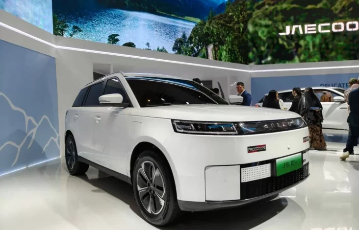 Daftar Terbaru Merek Mobil China yang mana dimaksud Beredar di Indonesia