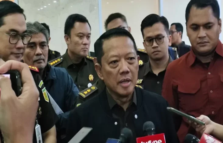Gelar Rapat Tertutup dengan DPR, Jampidsus: Jangan Khawatir Beli Barang Pertamina