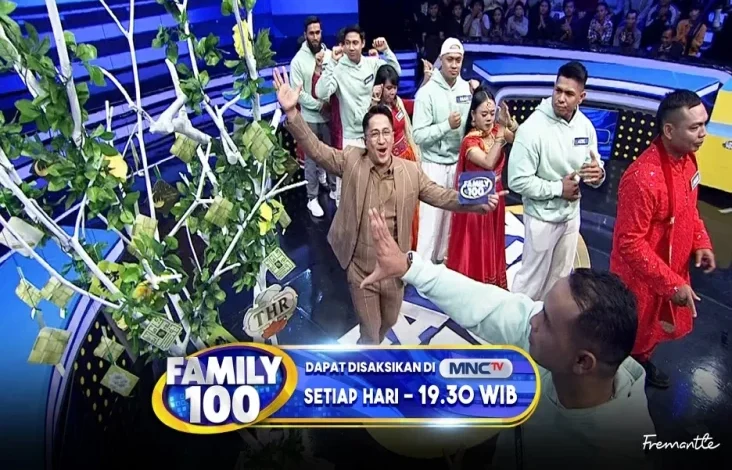 Irfan Hakim Bagi-bagi THR pada area Family 100