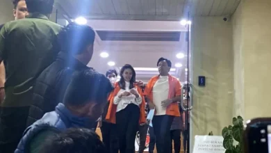 Resmi Ditahan, Nikita Mirzani Masih Bisa Tersenyum: Mau Gimana Lagi?