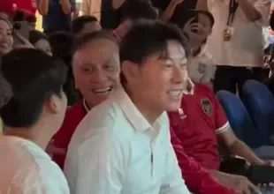 STY Nobar Timnas Indonesia vs Bahrain, Ikut Girang Rayakan Gol Ole Romeny