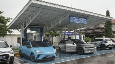 Berapa lama waktu charging mobil listrik? Simak ulasan serta juga tipsnya
