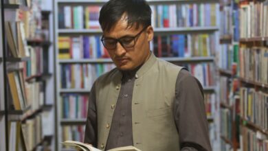 Budaya membaca pudar pada negara negara Afghanistan di dalam di sedang kesulitan perekonomian