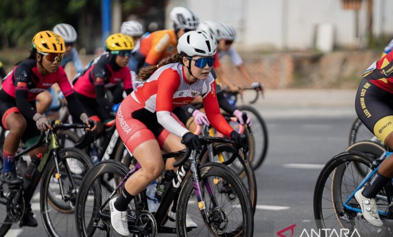 Pembalap Negara Indonesia tuntaskan Hong Kong International Track Cup 2025