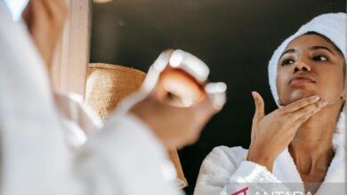 Bukan oleh sebab itu kotor, ini pemicu leher bagian belakang menggelap
