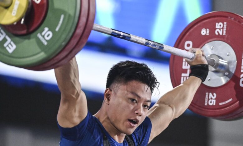 Sosok Rahmat Erwin, lifter Indonesi yang dimaksud digunakan pecahkan rekor planet