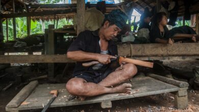 Mengenal Suku Baduy di dalam juga luar: Perbedaan kemudian tradisinya